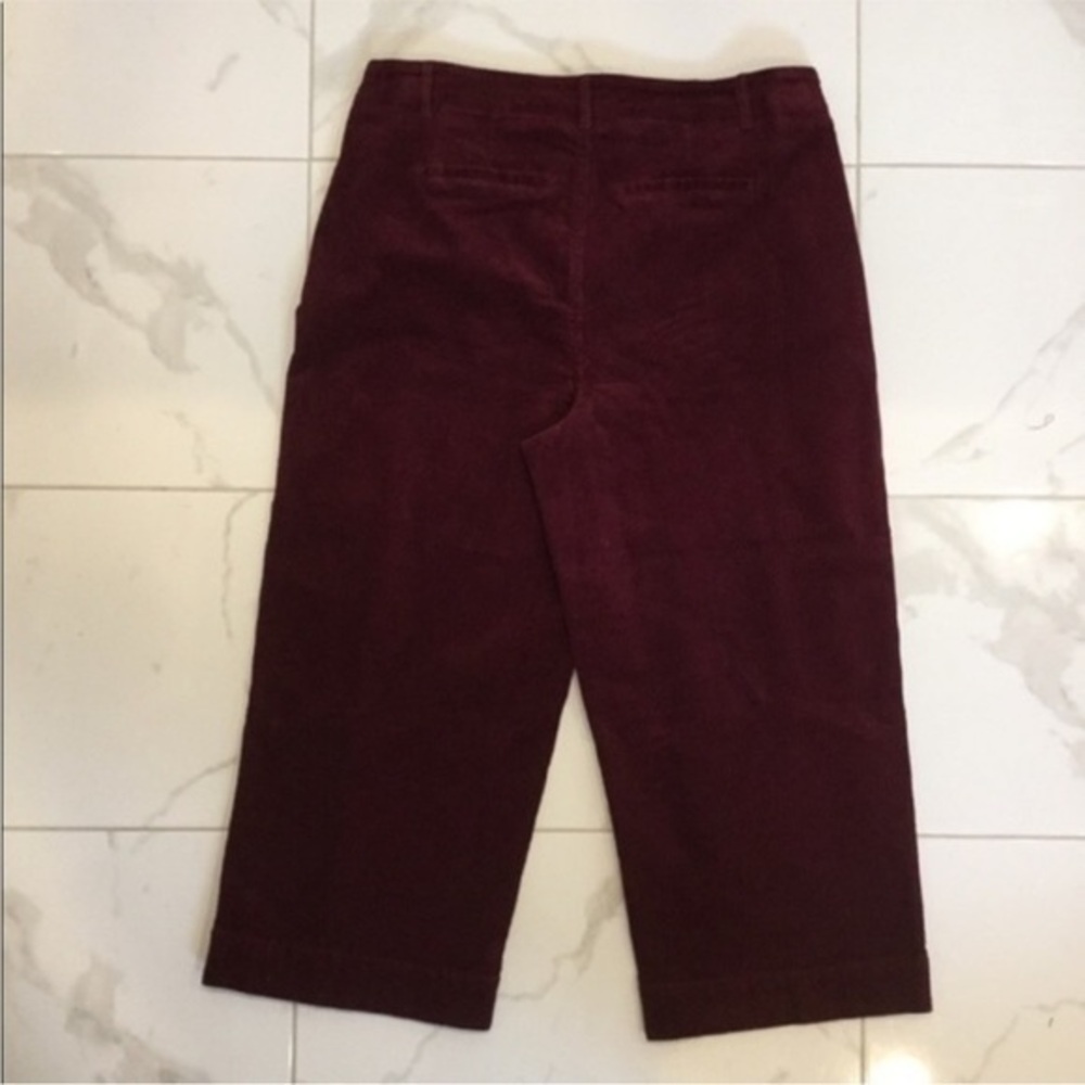 New Penningtons| Cropped Crushed Red Corduroy Highrise Pants - Picture 8 of 14